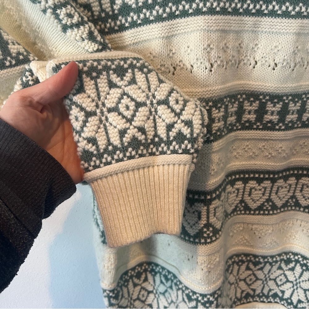 Vintage Cream Semi Open Knit Pullover Sweater Hearts Snowflakes Longline - Picture 3 of 8